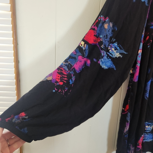 Free People Meadow Lark Floral Black Oversized Long Sleeve Size Medium - Picture 10 of 15